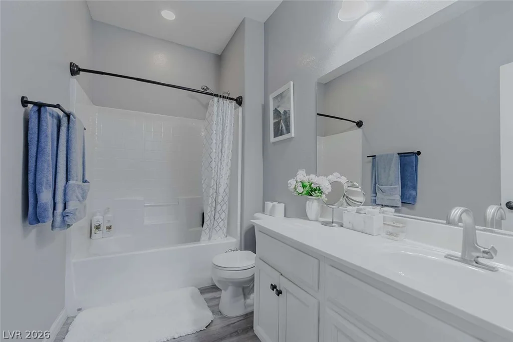 5661 Belgrano Vista, Las Vegas, NV 89118