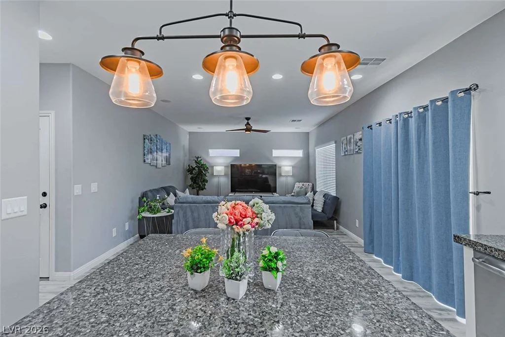 5661 Belgrano Vista, Las Vegas, NV 89118