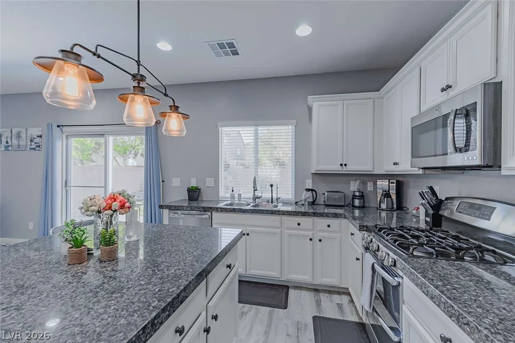 5661 Belgrano Vista, Las Vegas, NV 89118