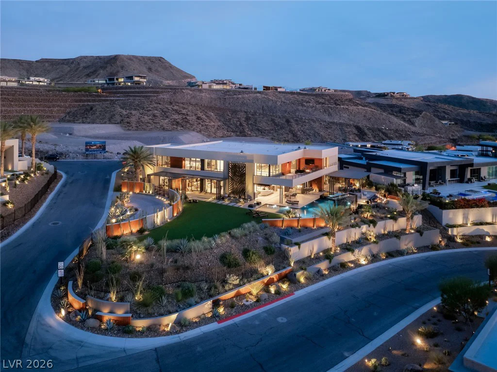 1538 Dragon Crest, Henderson, NV 89012