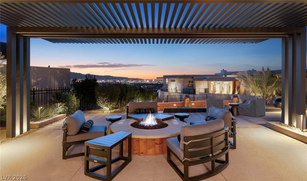 1538 Dragon Crest, Henderson, NV 89012