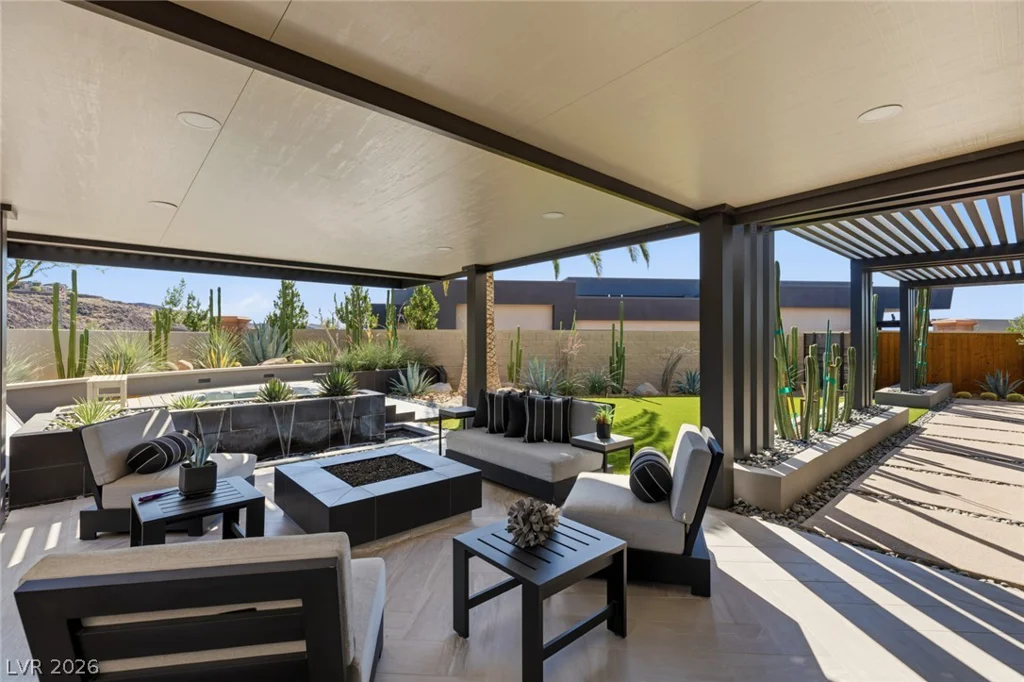 1538 Dragon Crest, Henderson, NV 89012