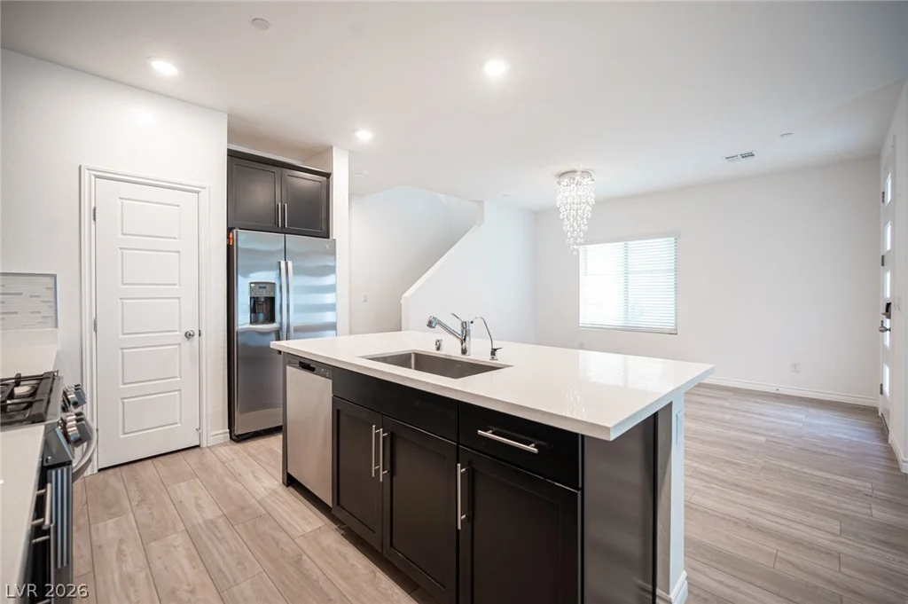 600 Carriage Hill, Las Vegas, NV 89138