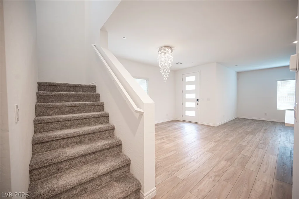 600 Carriage Hill, Las Vegas, NV 89138
