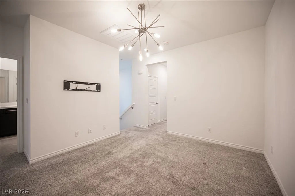 600 Carriage Hill, Las Vegas, NV 89138