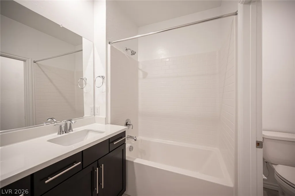 600 Carriage Hill, Las Vegas, NV 89138