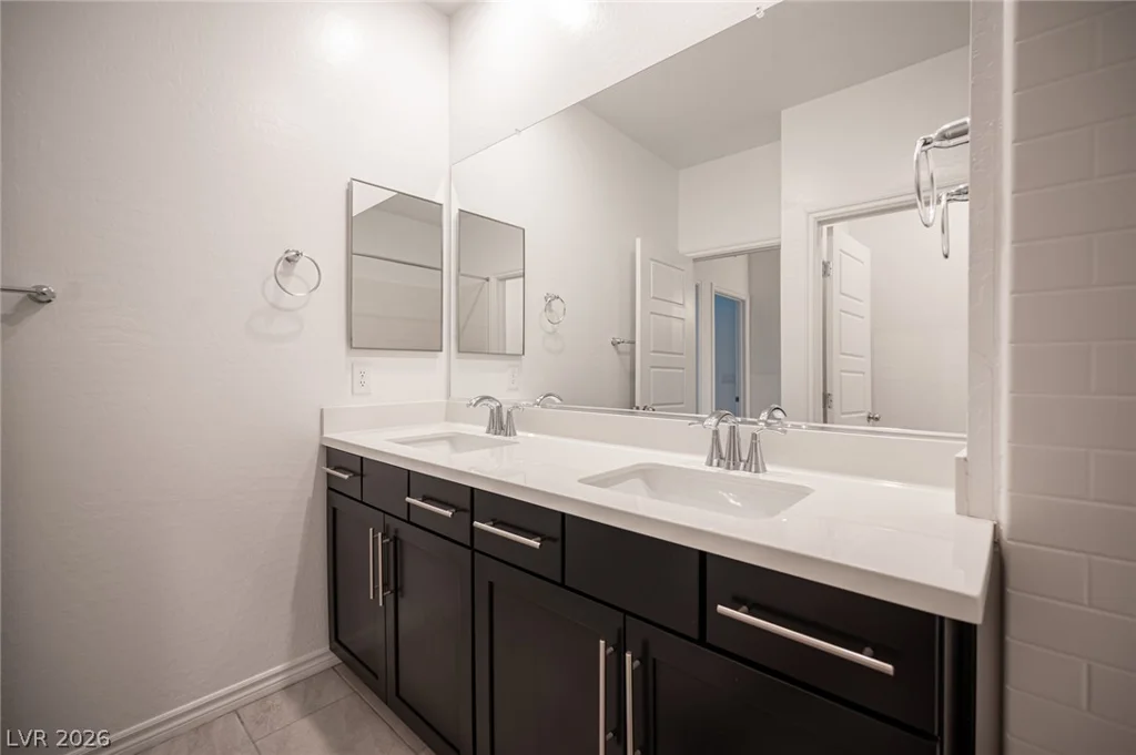 600 Carriage Hill, Las Vegas, NV 89138