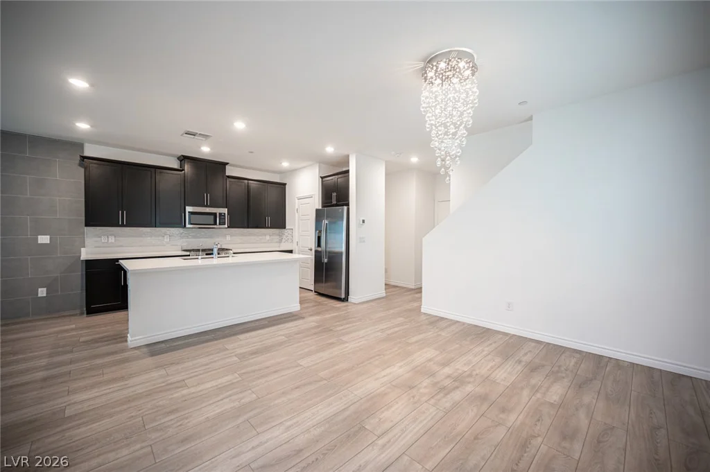 600 Carriage Hill, Las Vegas, NV 89138