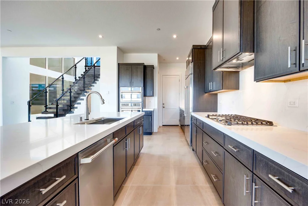 215 Sailing Sunset, Henderson, NV 89011