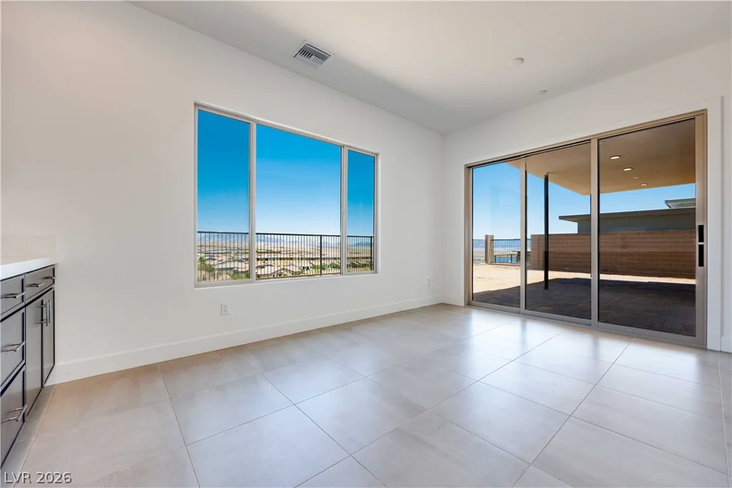 215 Sailing Sunset, Henderson, NV 89011