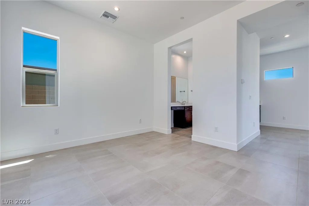 215 Sailing Sunset, Henderson, NV 89011