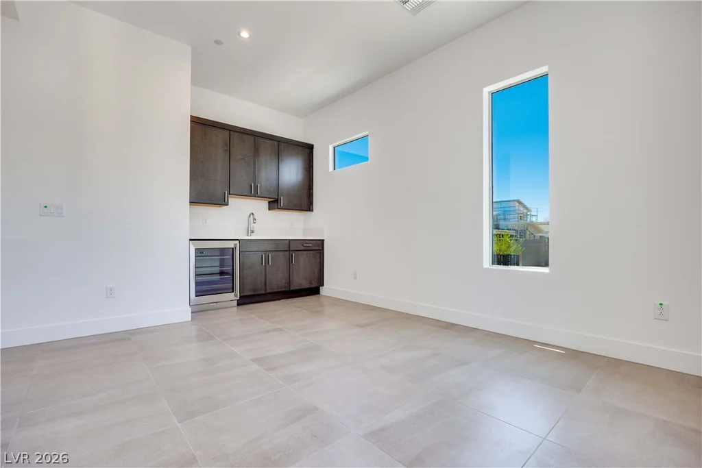 215 Sailing Sunset, Henderson, NV 89011