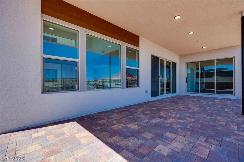 215 Sailing Sunset, Henderson, NV 89011