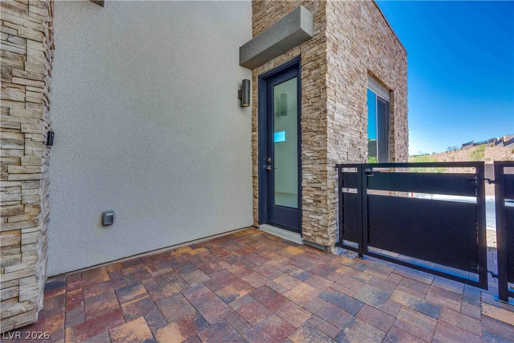 215 Sailing Sunset, Henderson, NV 89011