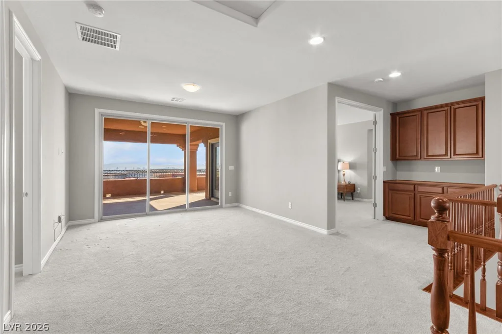 224 Highspring, Las Vegas, NV 89138