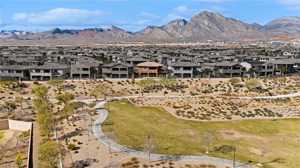 224 Highspring, Las Vegas, NV 89138
