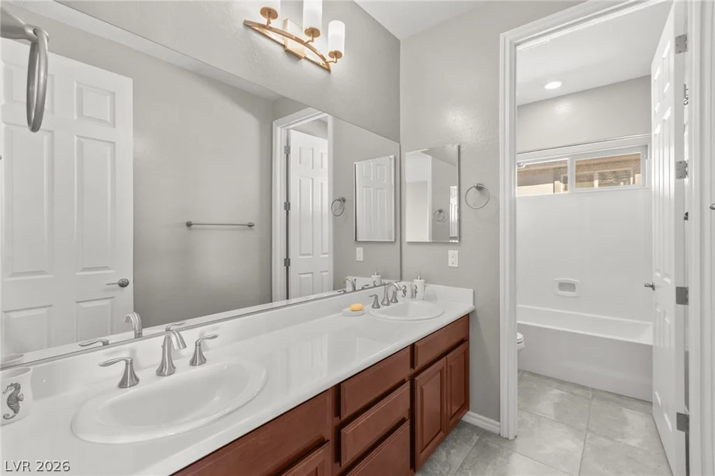 224 Highspring, Las Vegas, NV 89138