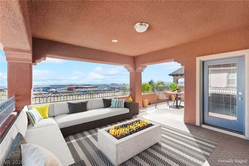 224 Highspring, Las Vegas, NV 89138