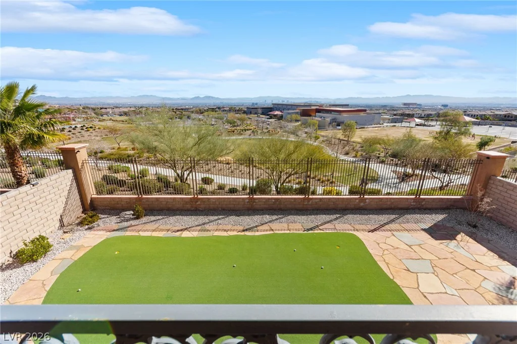 224 Highspring, Las Vegas, NV 89138