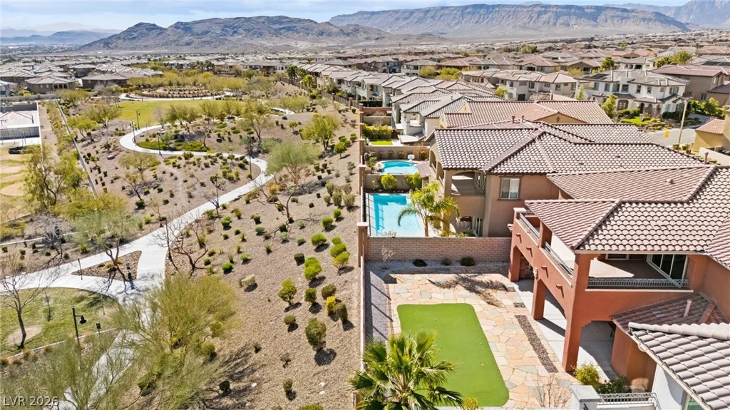 224 Highspring, Las Vegas, NV 89138