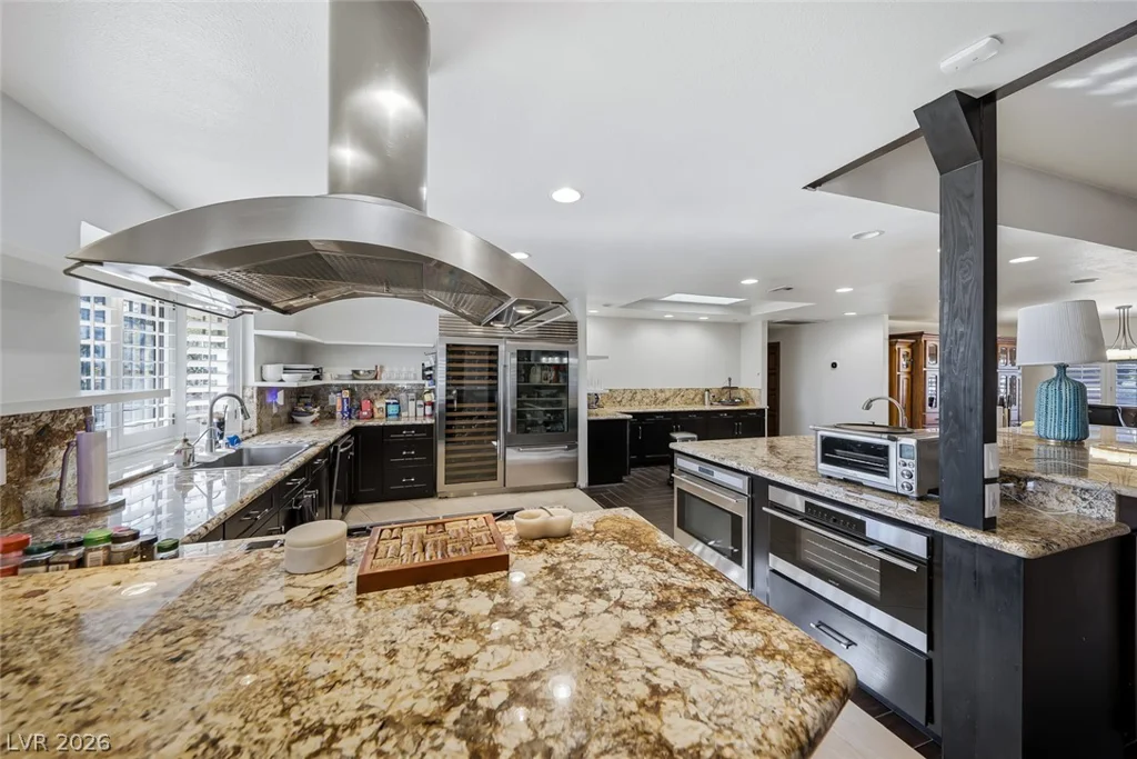 3120 Pioneer, Las Vegas, NV 89117