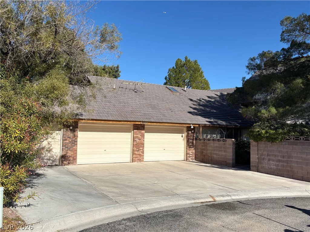 3120 Pioneer, Las Vegas, NV 89117