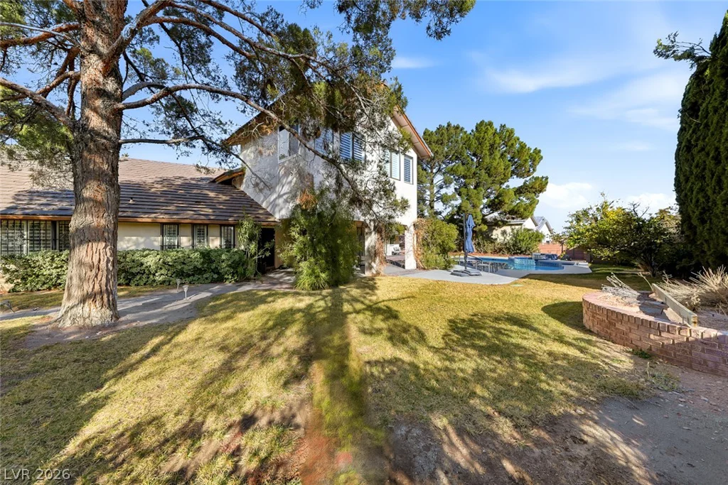 3120 Pioneer, Las Vegas, NV 89117