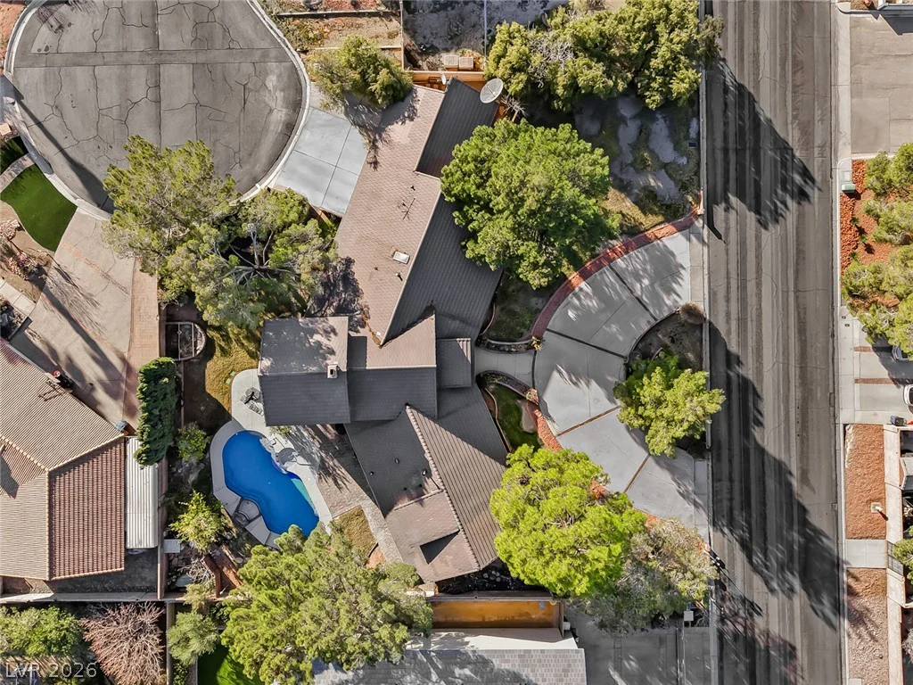 3120 Pioneer, Las Vegas, NV 89117