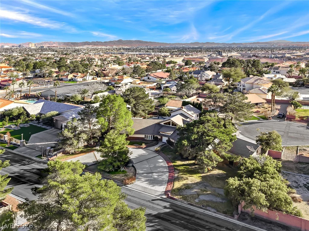 3120 Pioneer, Las Vegas, NV 89117