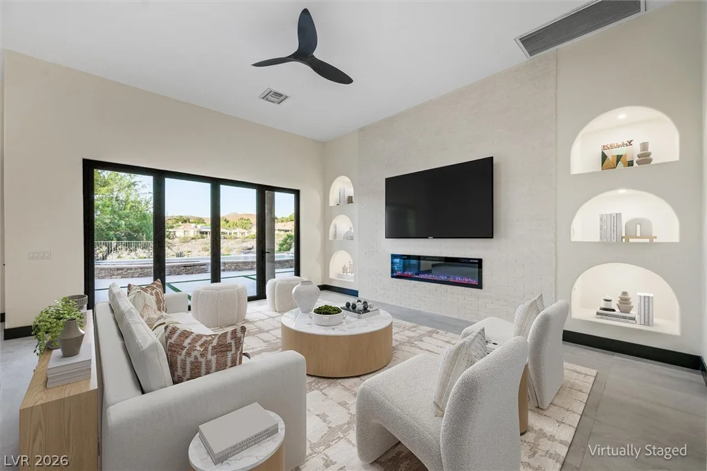 18 Wade Hampton, Henderson, NV 89052