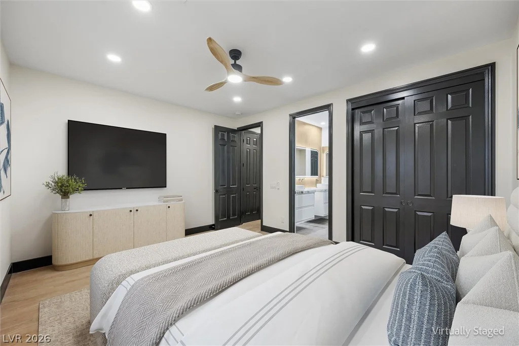 18 Wade Hampton, Henderson, NV 89052