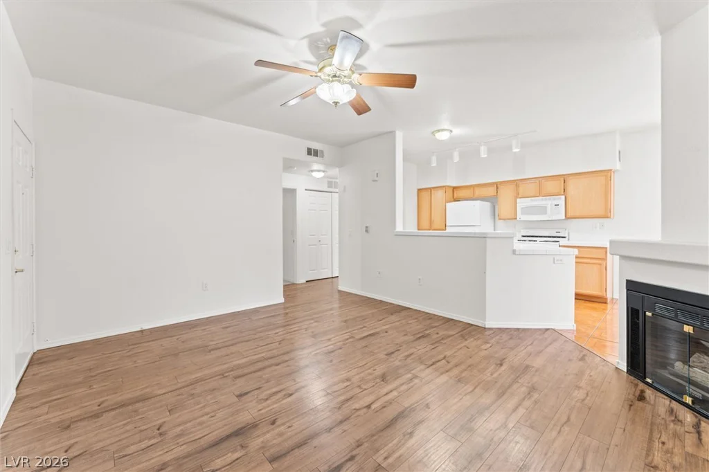 1050 Cactus, Las Vegas, NV 89183