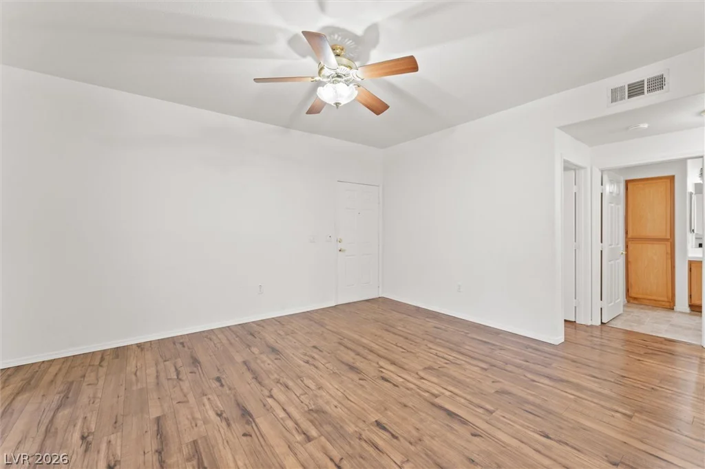 1050 Cactus, Las Vegas, NV 89183