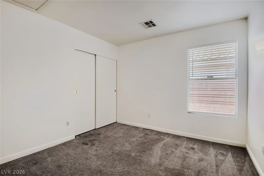 3261 River Glorious, Las Vegas, NV 89135