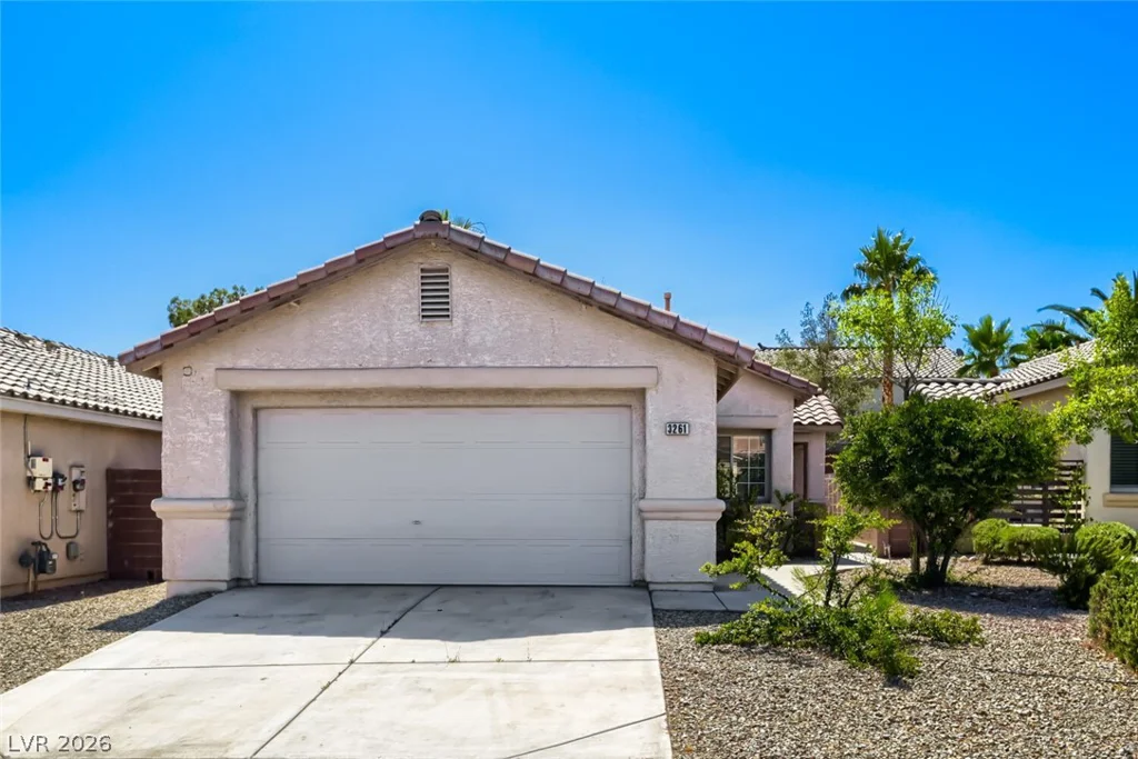 3261 River Glorious, Las Vegas, NV 89135