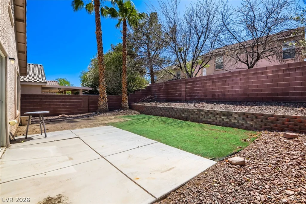 3261 River Glorious, Las Vegas, NV 89135