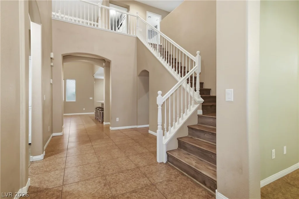 354 Shimmering Moon, Henderson, NV 89015