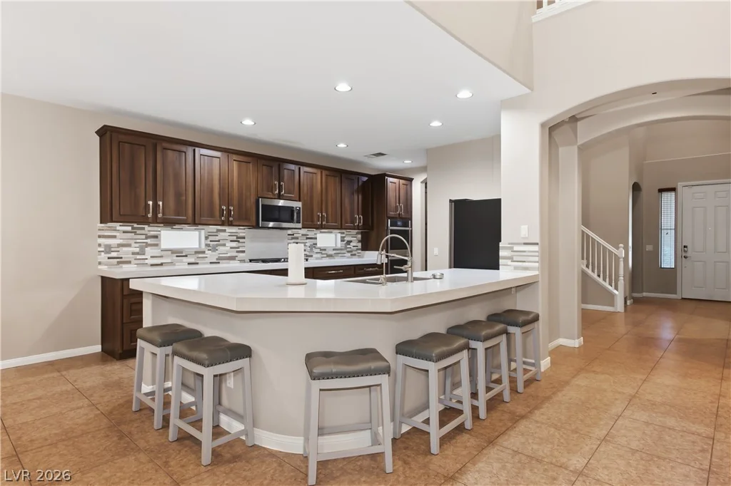 354 Shimmering Moon, Henderson, NV 89015