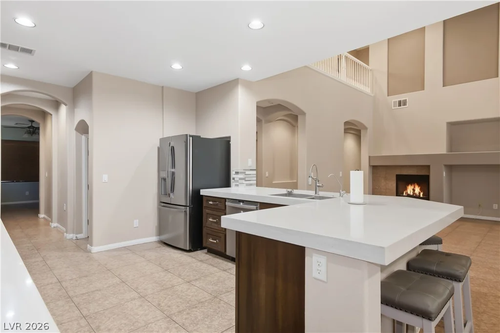 354 Shimmering Moon, Henderson, NV 89015