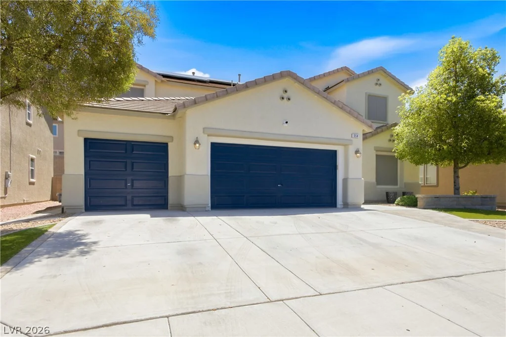 354 Shimmering Moon, Henderson, NV 89015