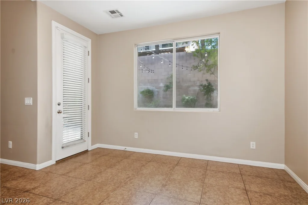 354 Shimmering Moon, Henderson, NV 89015
