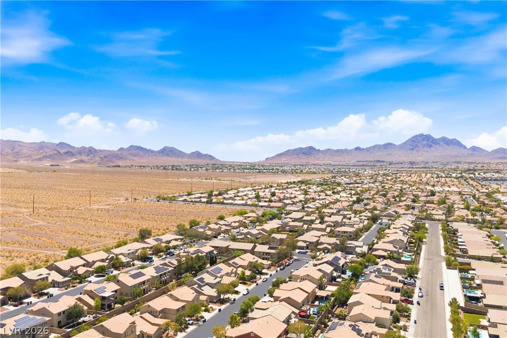 354 Shimmering Moon, Henderson, NV 89015