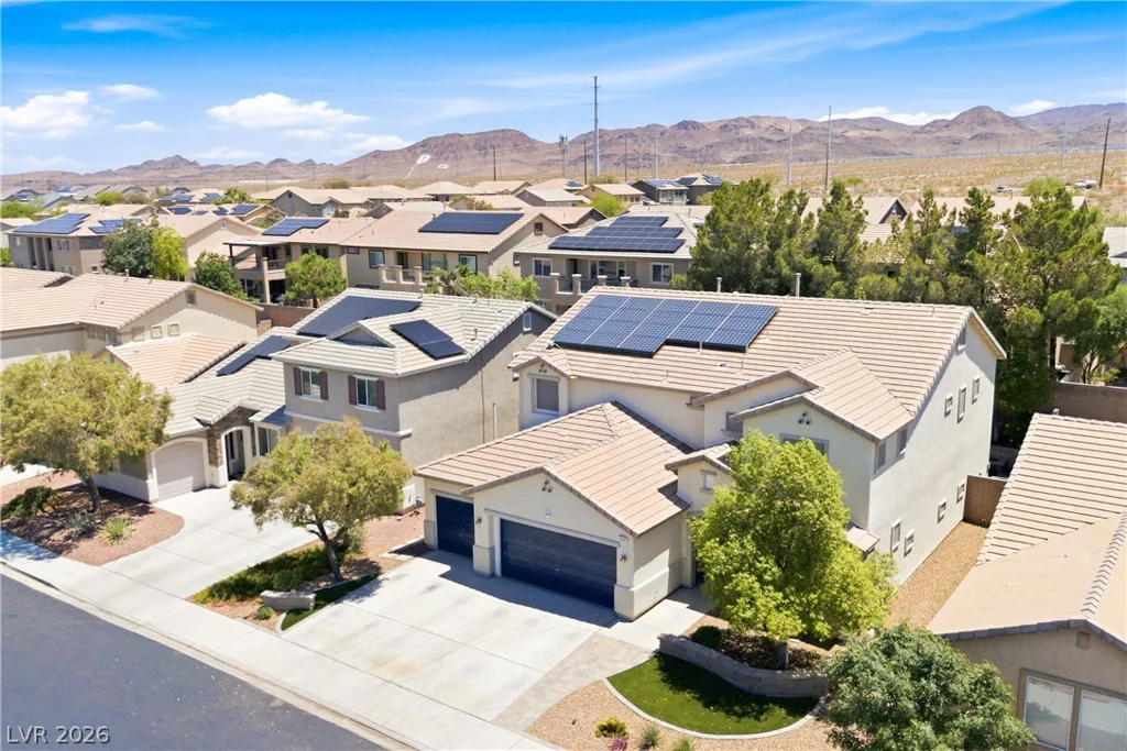 354 Shimmering Moon, Henderson, NV 89015