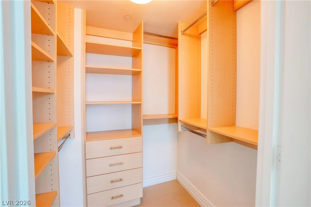 222 Karen, Las Vegas, NV 89109