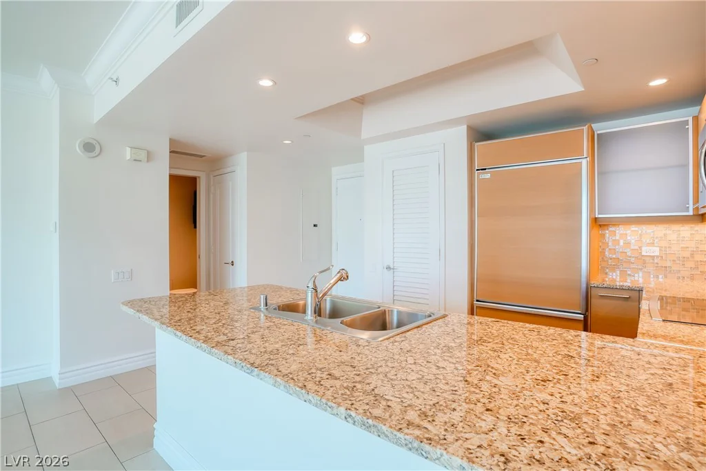 222 Karen, Las Vegas, NV 89109
