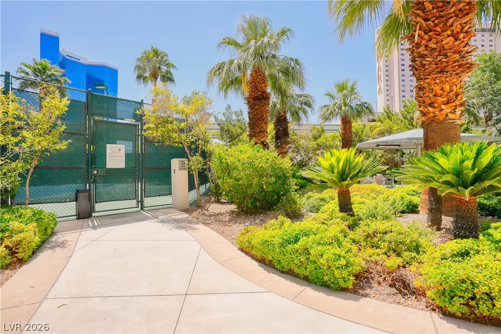 222 Karen, Las Vegas, NV 89109