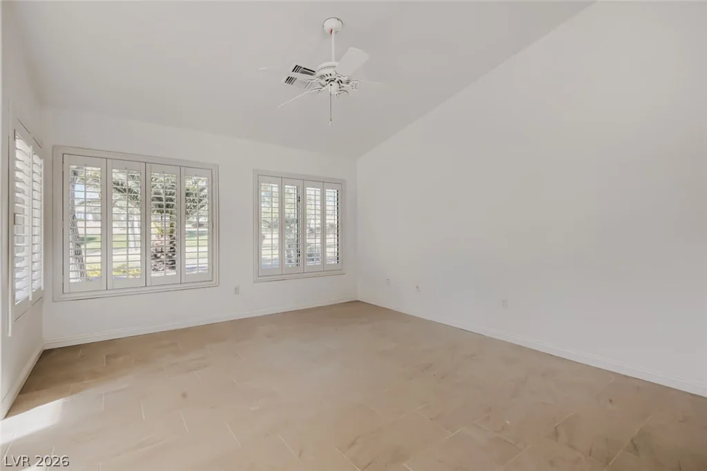 10017 Hunter Springs, Las Vegas, NV 89134