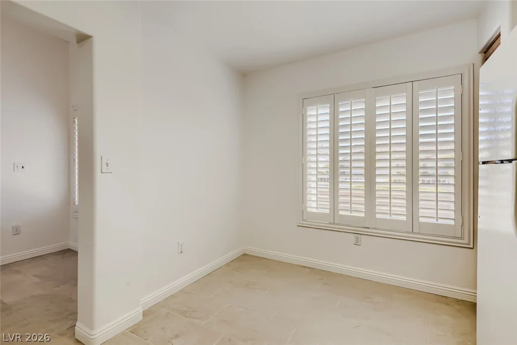 10017 Hunter Springs, Las Vegas, NV 89134