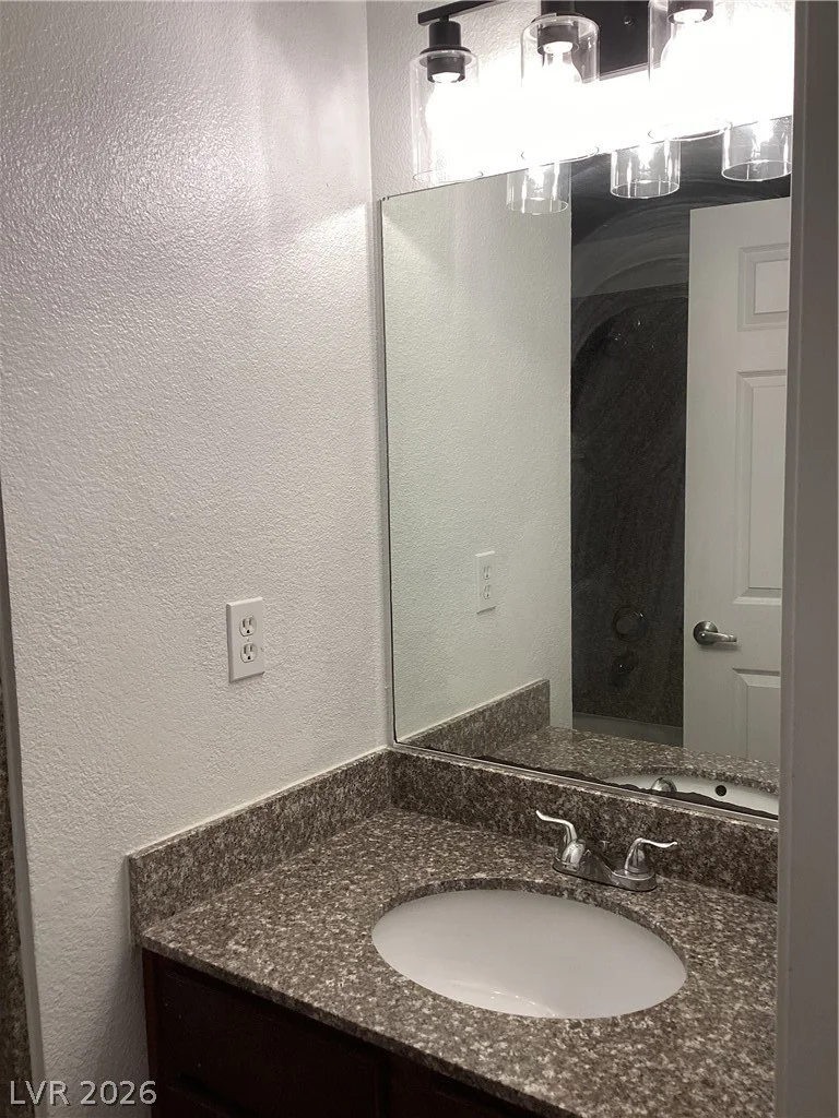 5404 River Glen, Las Vegas, NV 89103