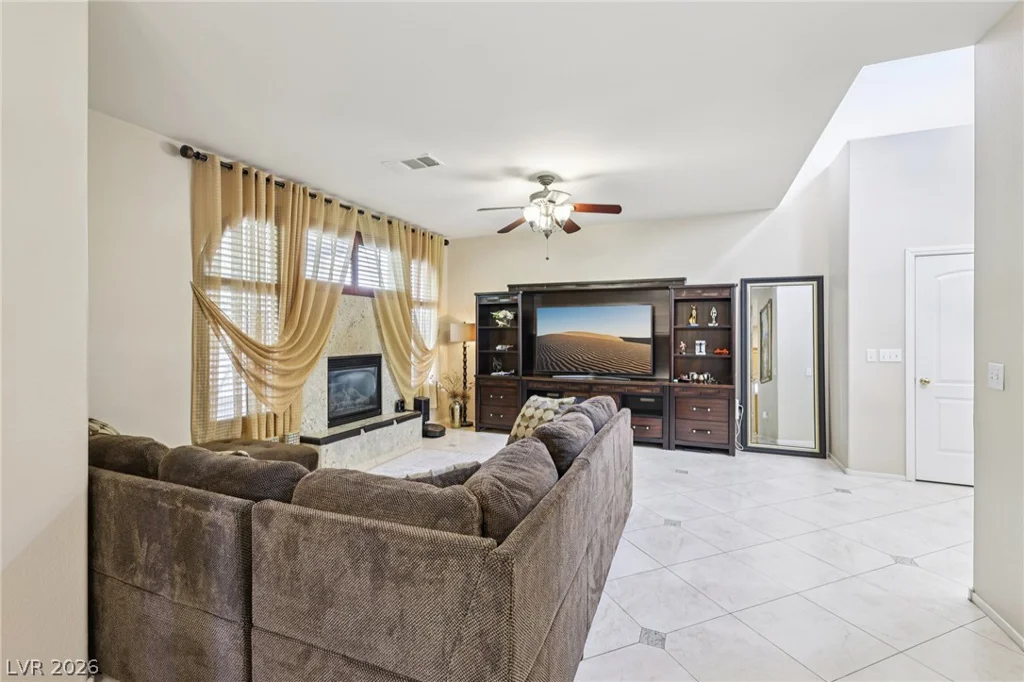 8762 Villa Camille, Las Vegas, NV 89147
